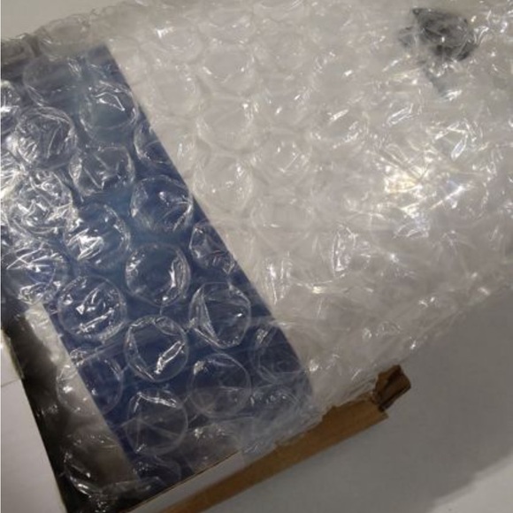 AlohaAir White & Blue Humidifier - Picture 4 of 5